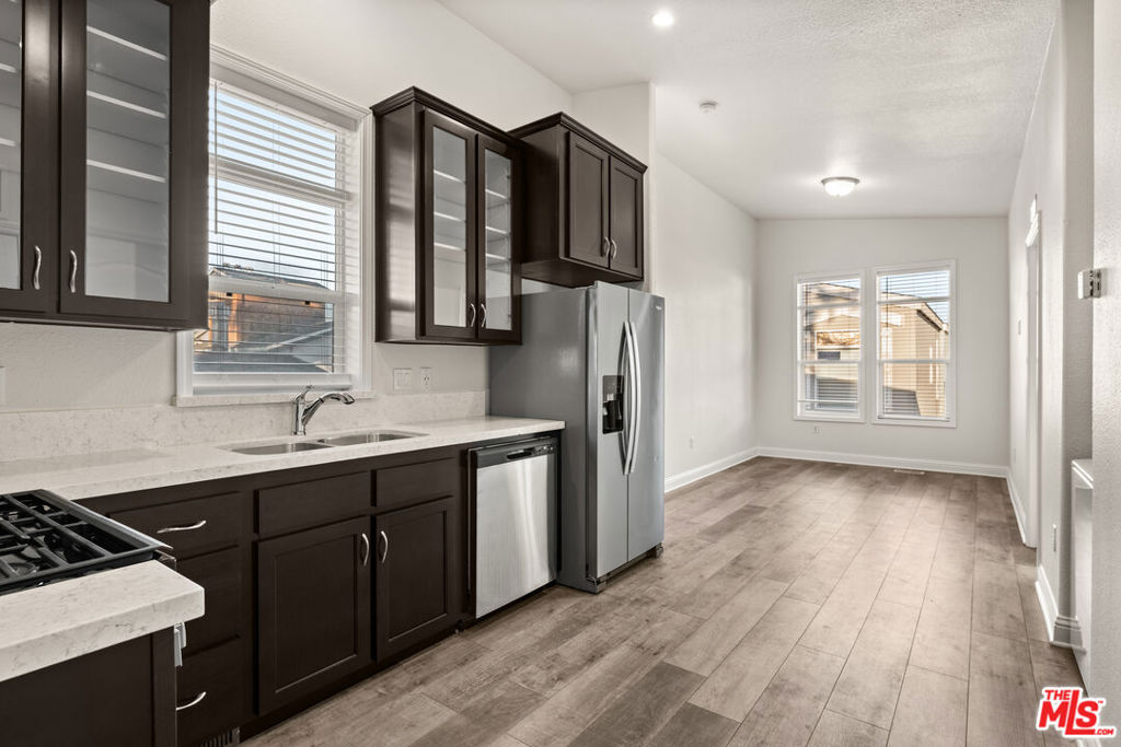 8250 Lankershim Boulevard 109