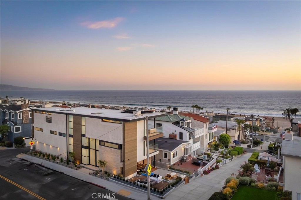 232 6th Street, Manhattan Beach, CA 90266 — photo 1