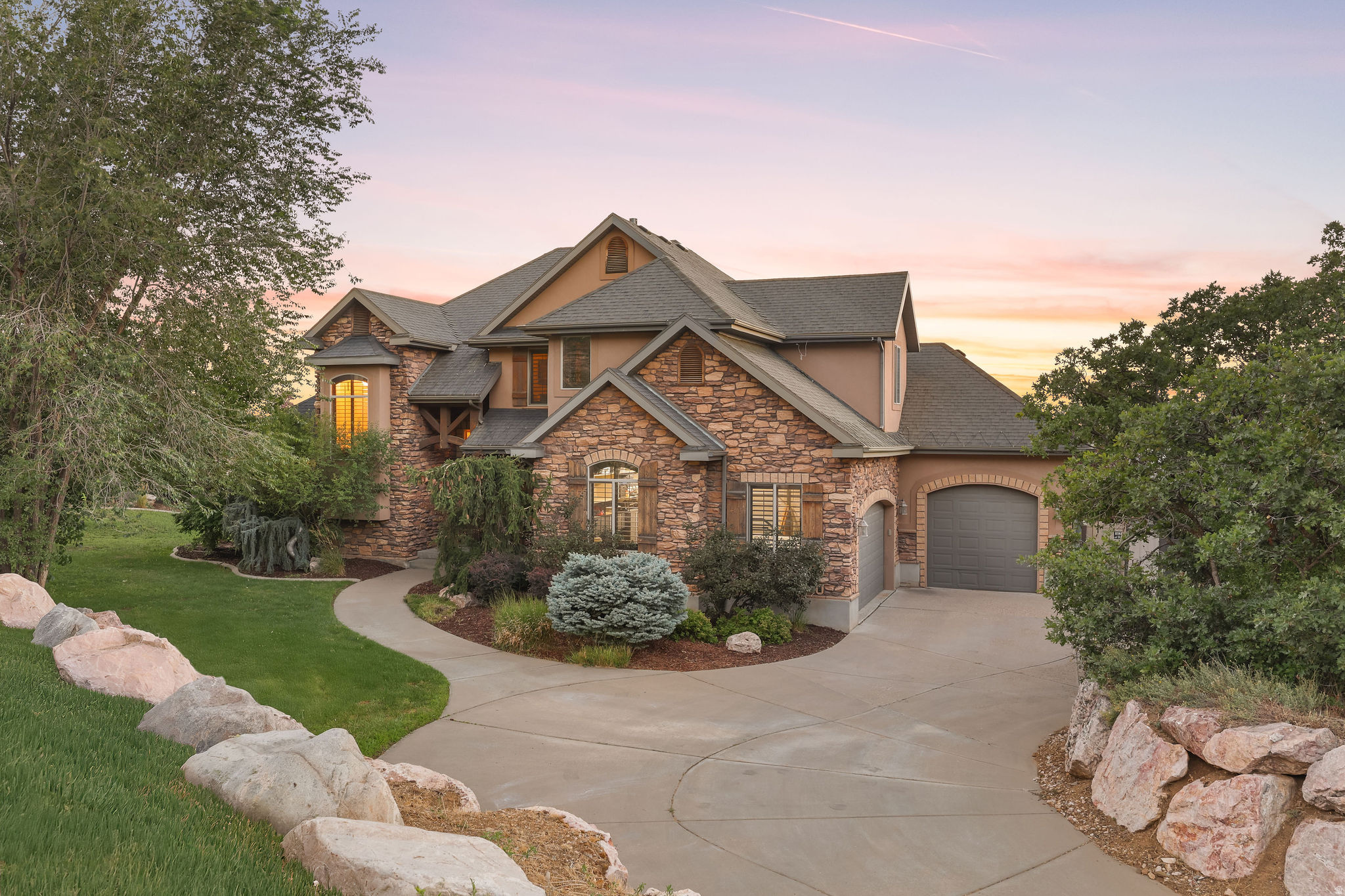 3150 E 25 S, Layton, UT 84040 — photo 1