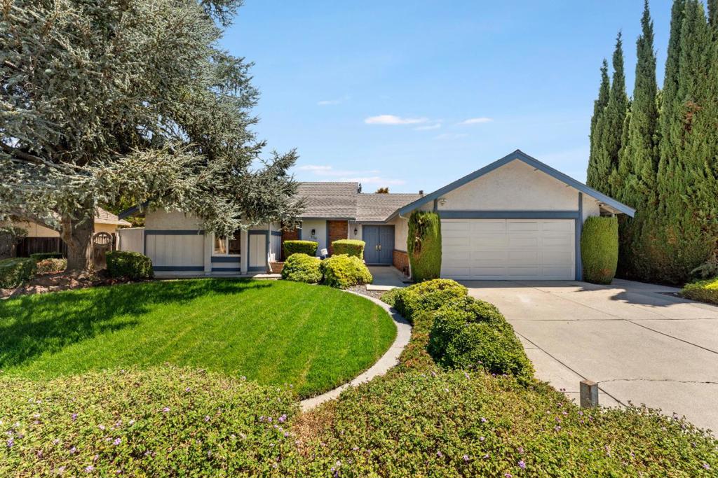 3220 Foxboro Place, San Jose, CA 95135 — photo 1