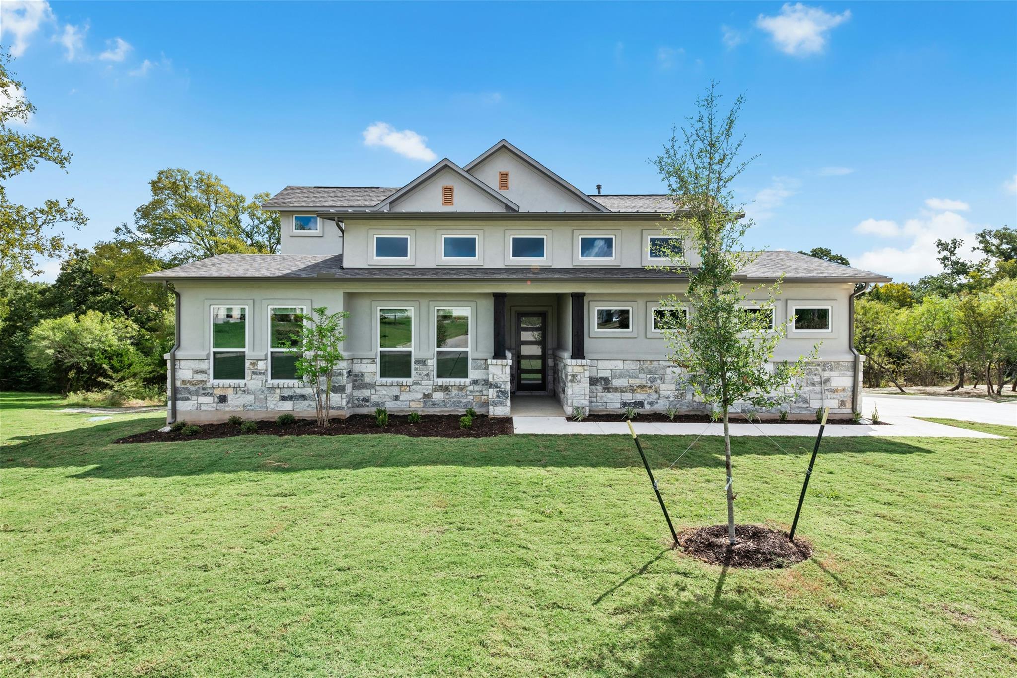 185  Pecos St, Cedar Creek, TX 78612 — photo 1