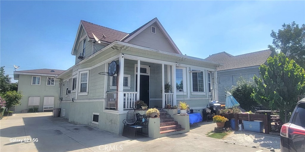 807 E 21st Street, Los Angeles, CA 90011 — photo 1