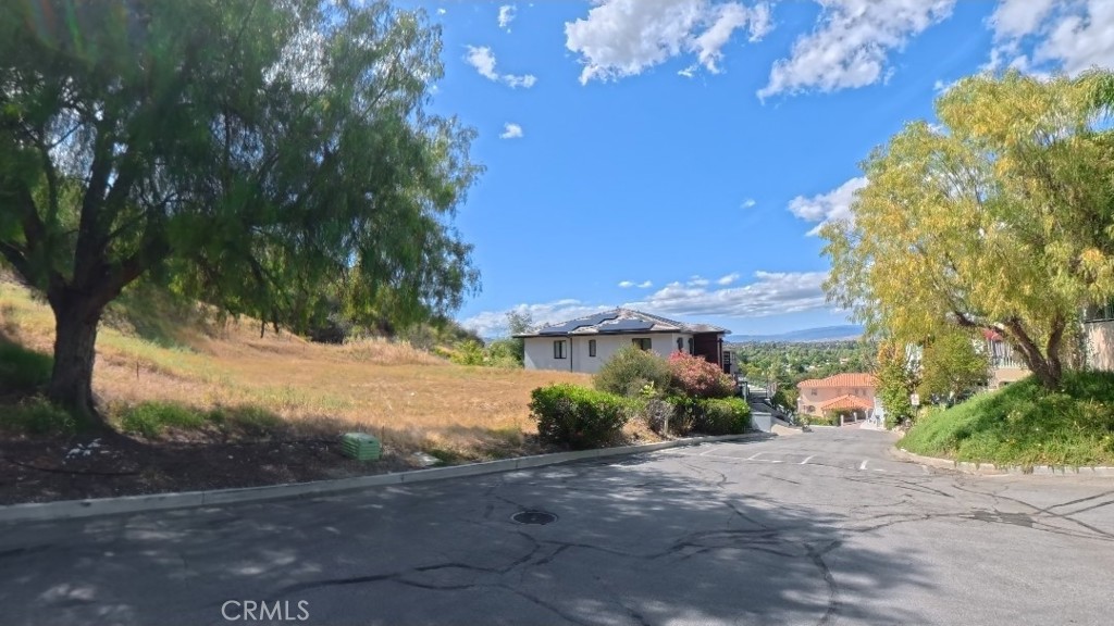 24901 Bella Vista