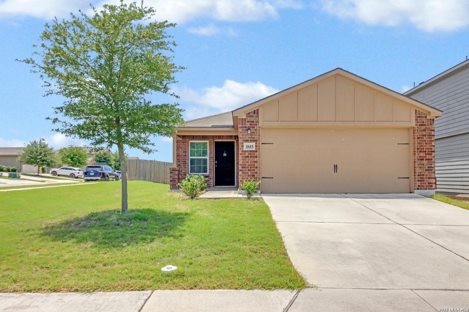 3885 NORTHAVEN TRL, New Braunfels, TX 78132 — photo 1