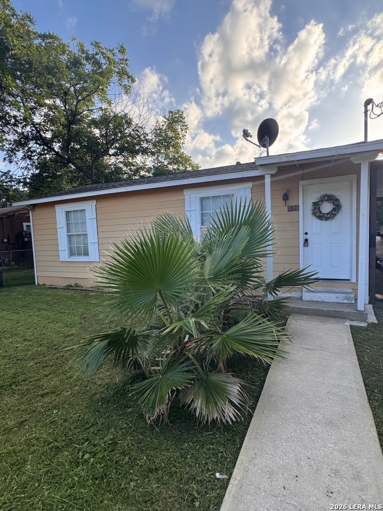 1819 Madrid St, San Antonio, TX 78237 — photo 1