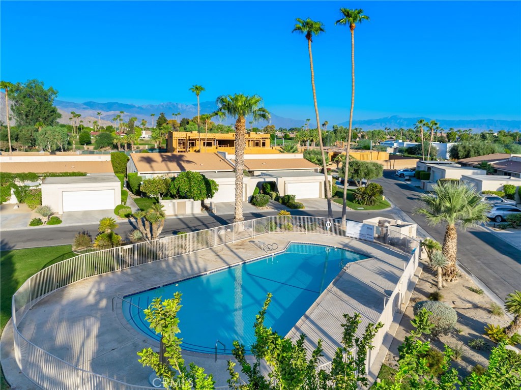 80071 Palm Circle Drive