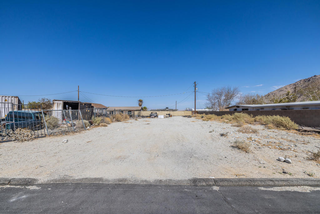 Lot 200 Oreana Avenue
