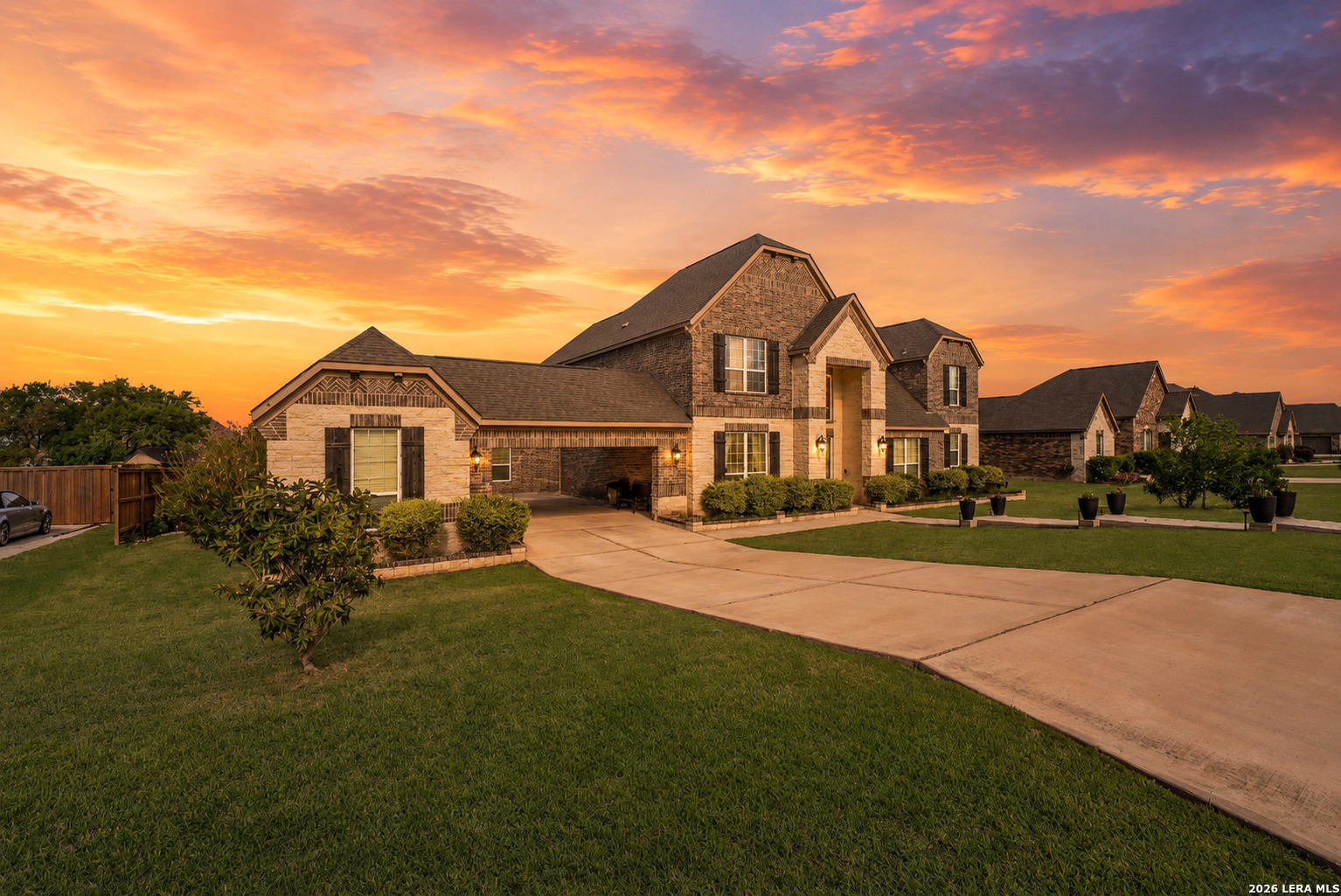 196 TEXAS BND, Castroville, TX 78009 — photo 1