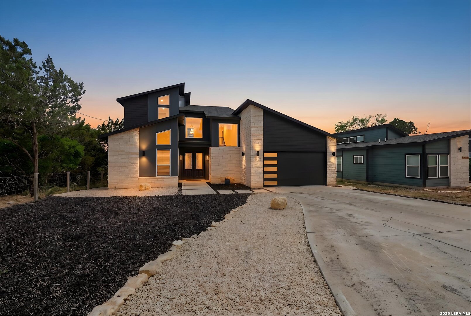 1318 Mountain Top Loop, Canyon Lake, TX 78133 — photo 1