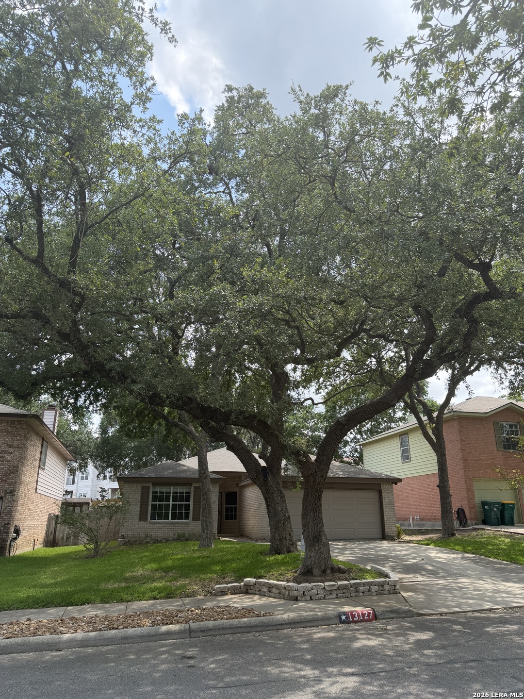 13127 Almond Bend, Universal City, TX 78148 — photo 1