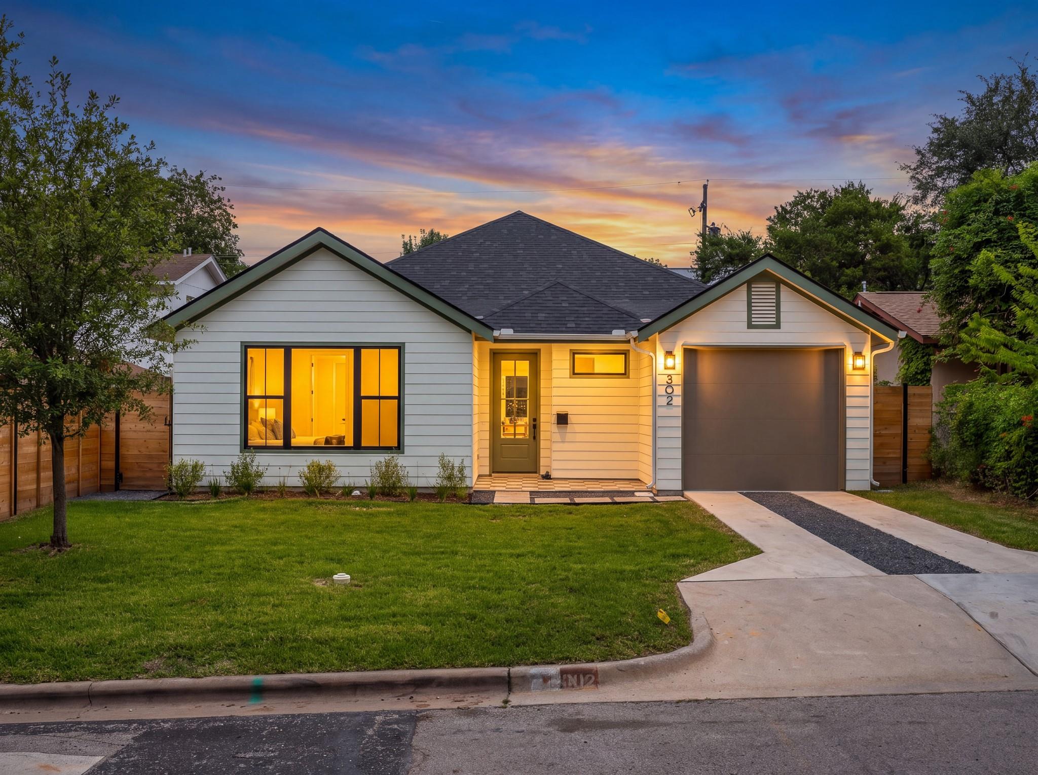 302 El Paso St, Austin, TX 78704 — photo 1