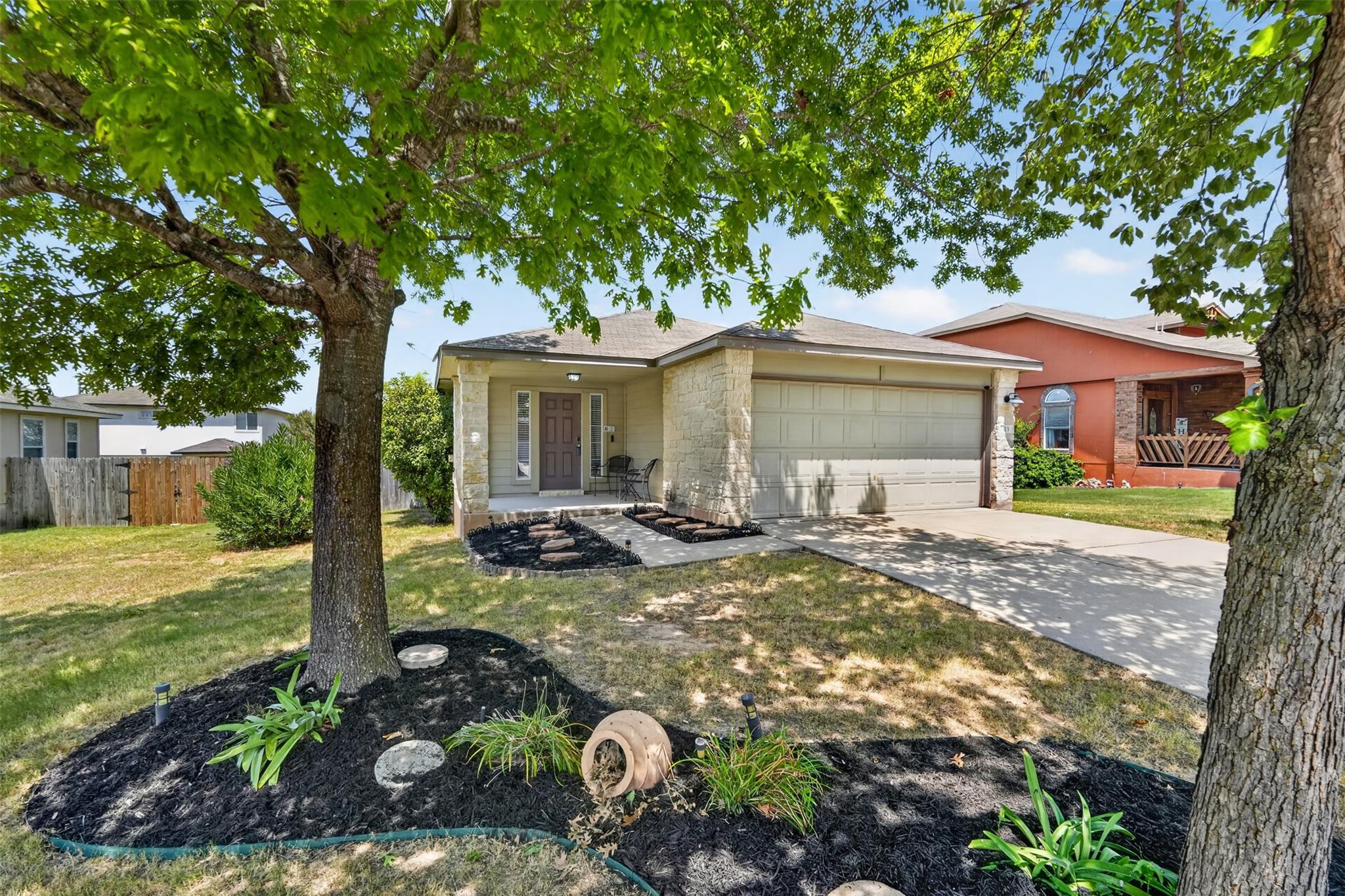 313 Wimberley St, Hutto, TX 78634 — photo 1