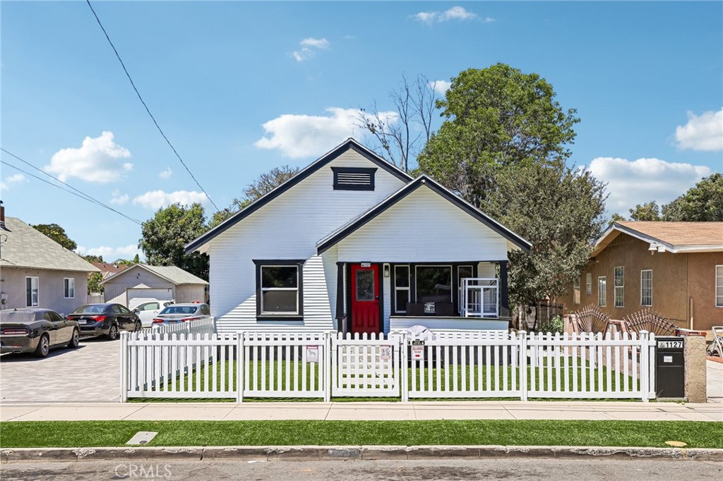 1127 W 5th, Santa Ana, CA 92703 — photo 1