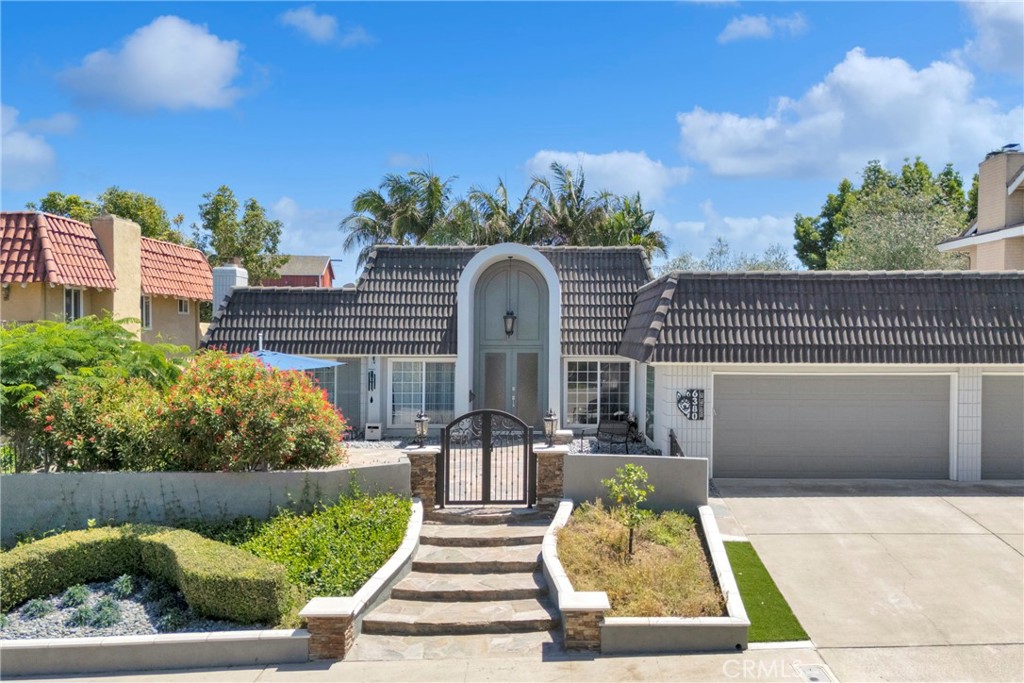 6380 E Bixby Hill, Long Beach, CA 90815 — photo 1