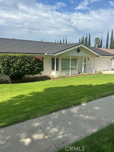 415 E Kendall Street, Corona, CA 92879 — photo 1