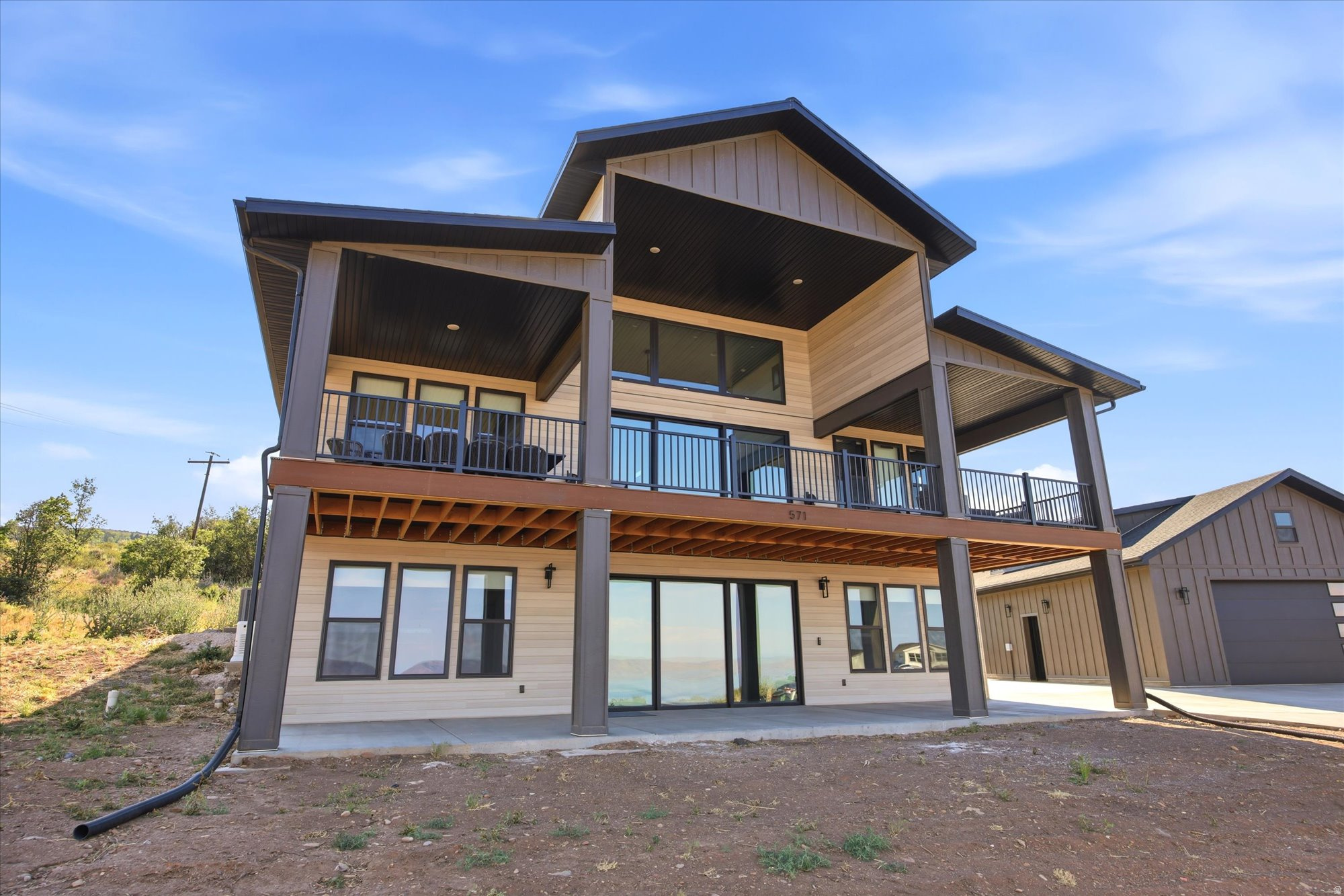 571 W COOPERS CIR, Garden City, UT 84028 — photo 1