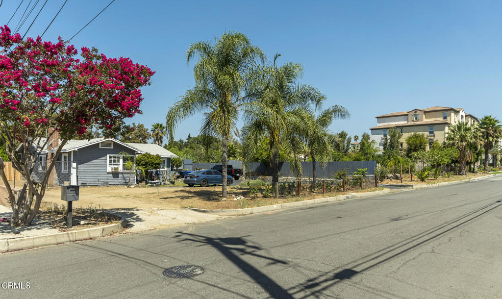 890 S Magnolia Avenue, Ontario, CA 91762 — photo 1