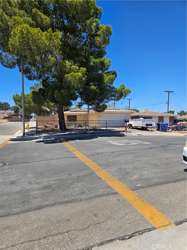 620 Sunset Court, Barstow, CA 92311 — photo 1