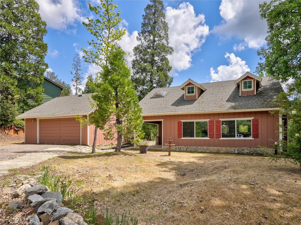 60036 Cascadel Dr S