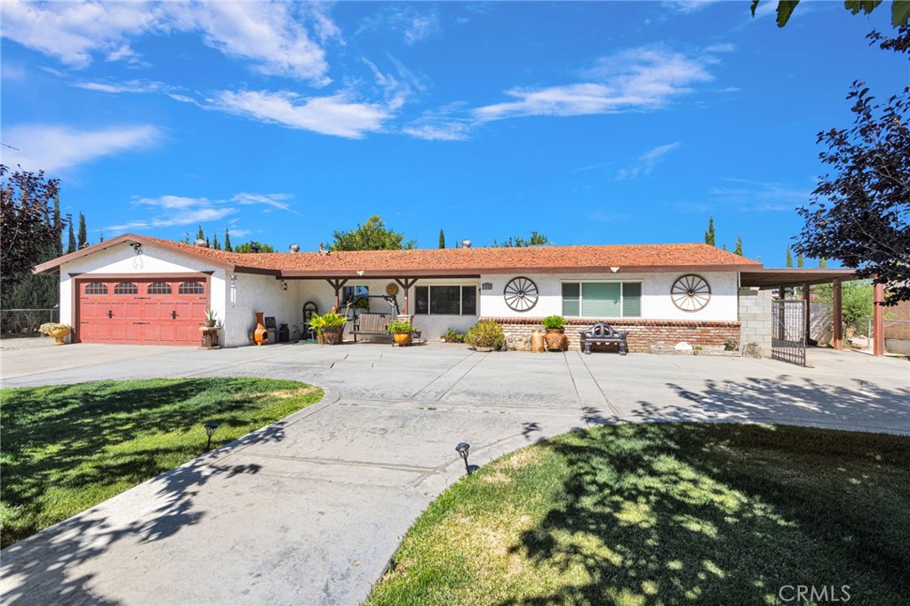 9906 Lincoln Avenue, Hesperia, CA 92345 — photo 1