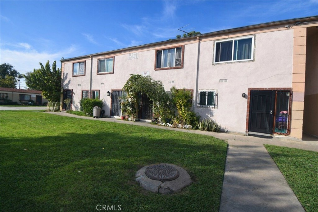 1001 E Grant F4, Santa Ana, CA 92701 — photo 1