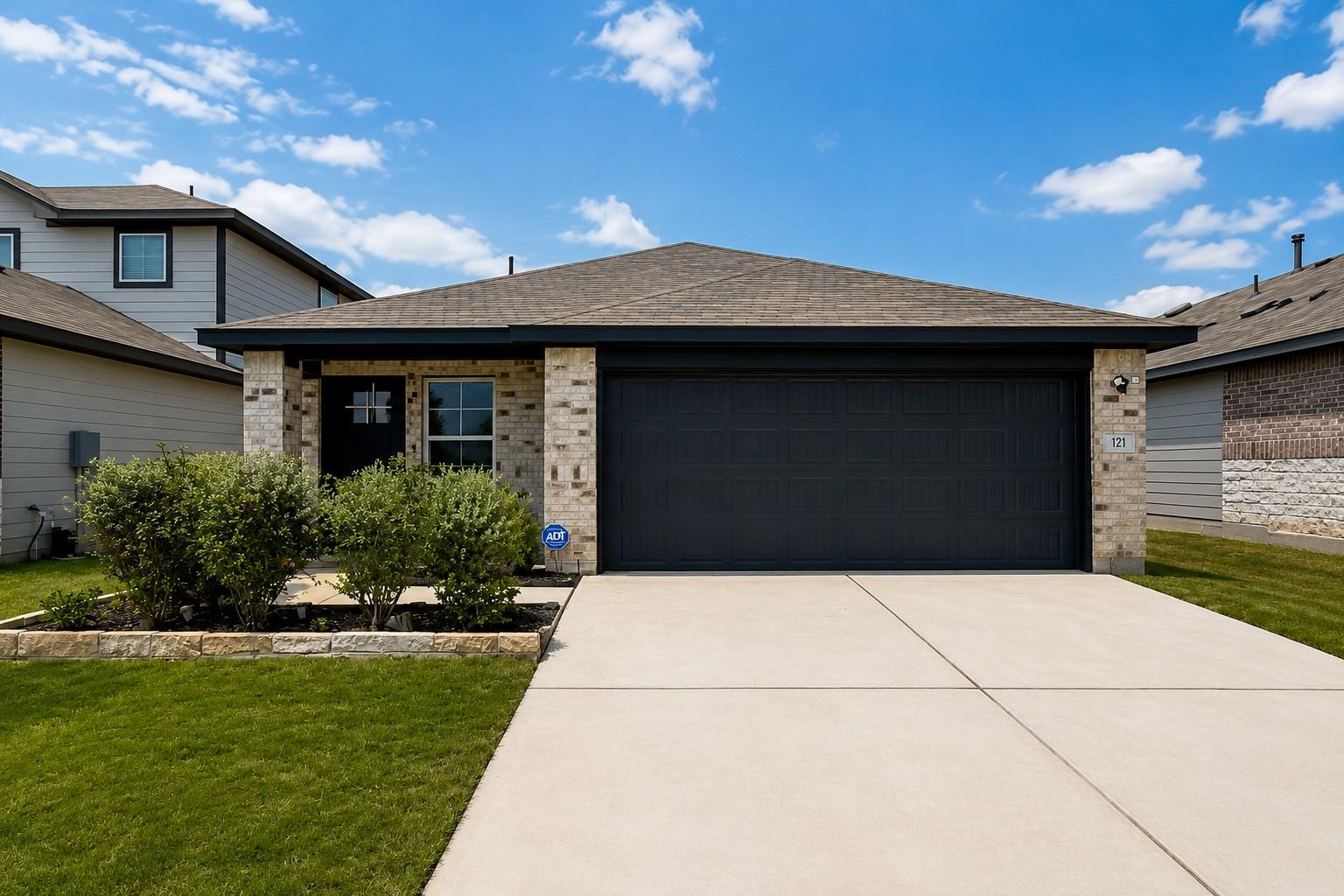 121 Santa Rosa, Buda, TX 78610 — photo 1