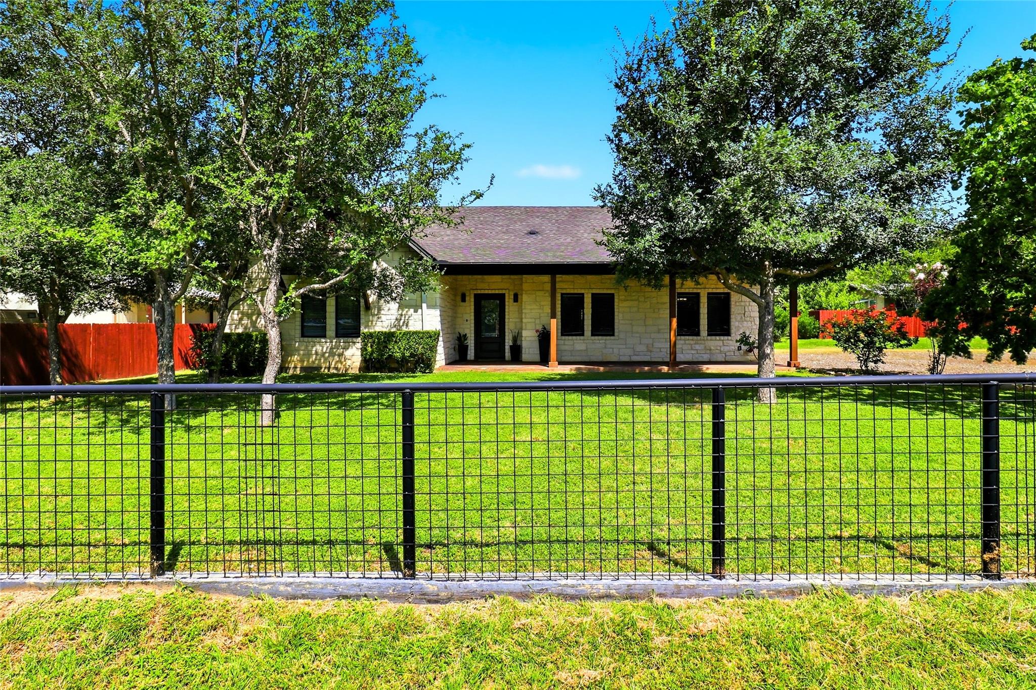 1303 Prairie Creek