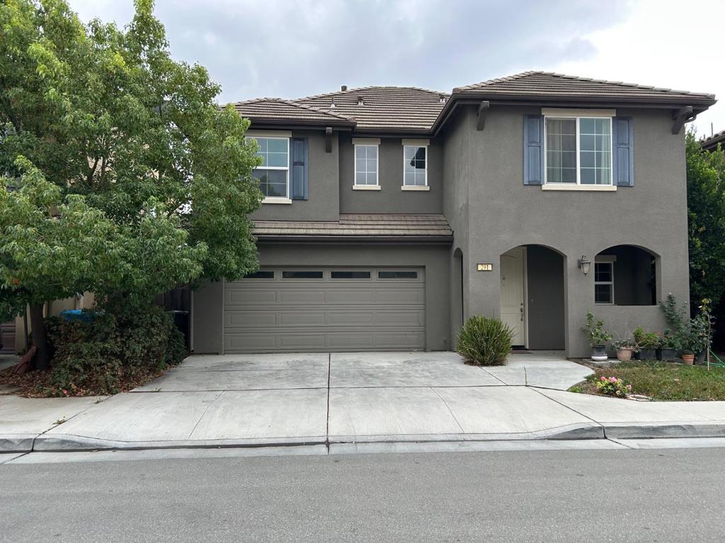 291 Slate Avenue, Hollister, CA 95023 — photo 1