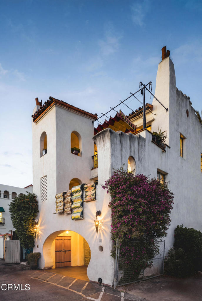 12 W Gutierrez Street, Santa Barbara, CA 93101 — photo 1