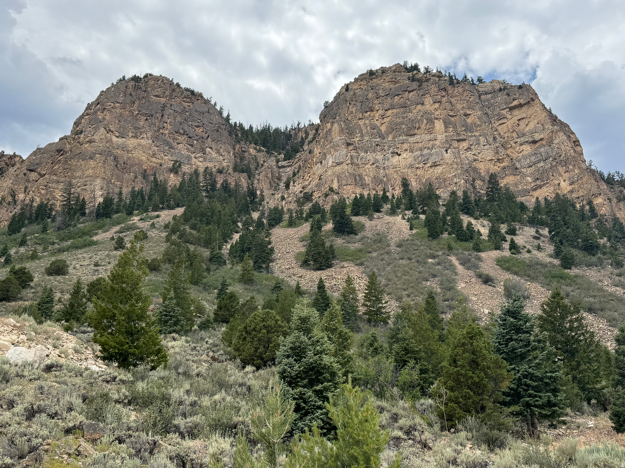 10885 N WARM SPRINGS LOOP, Hanna, UT 84031 — photo 1