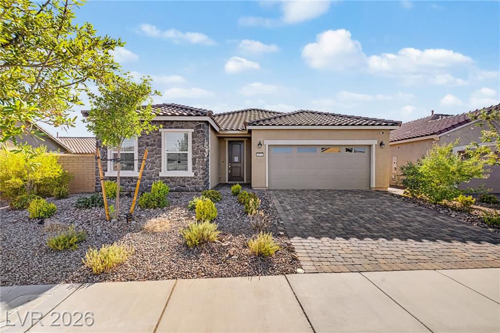 877  Mary Baer Way, Henderson, NV 89011 — photo 1