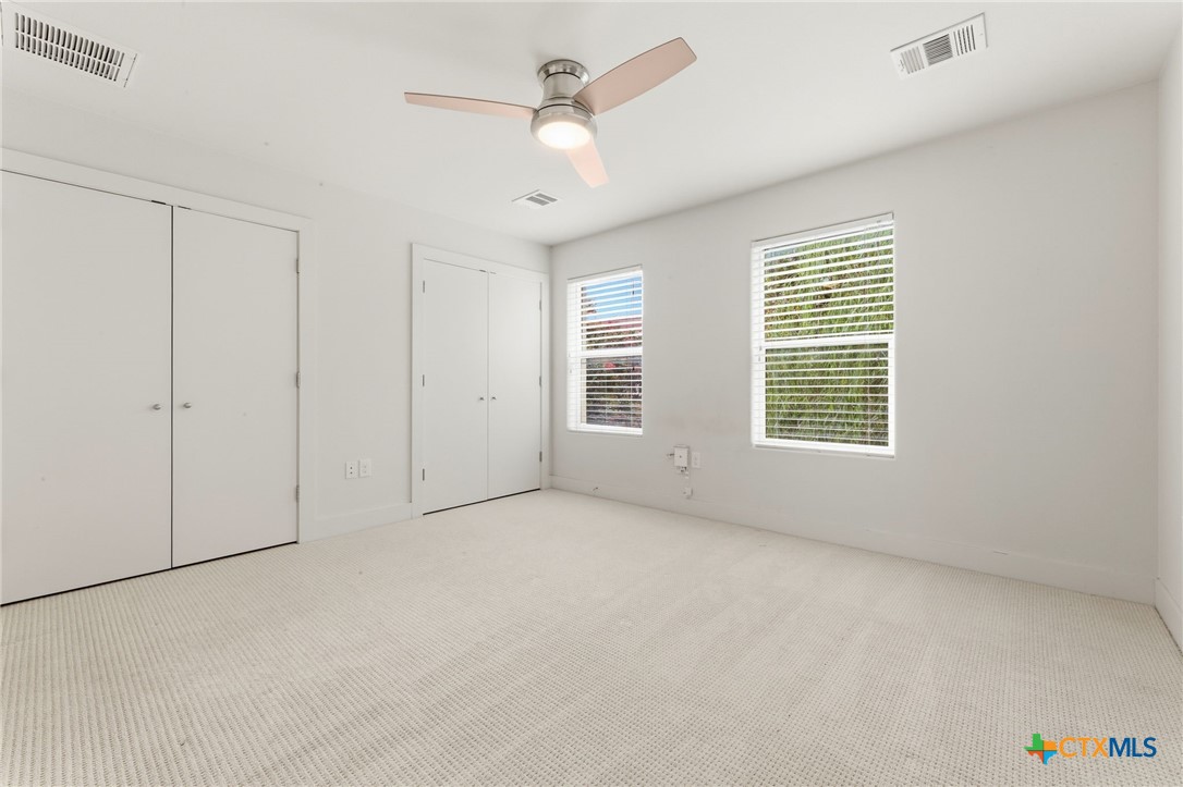 1101 Grove, Austin, TX 78741 — photo 1