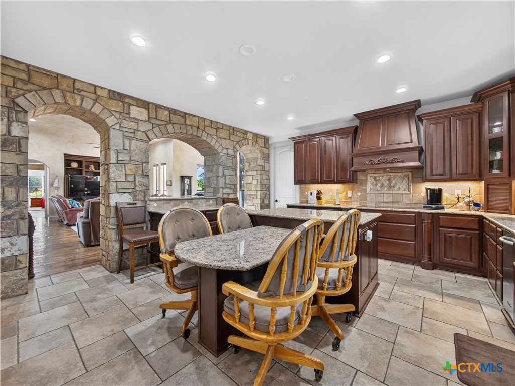 2131 Owl, Canyon Lake, TX 78133 — photo 1