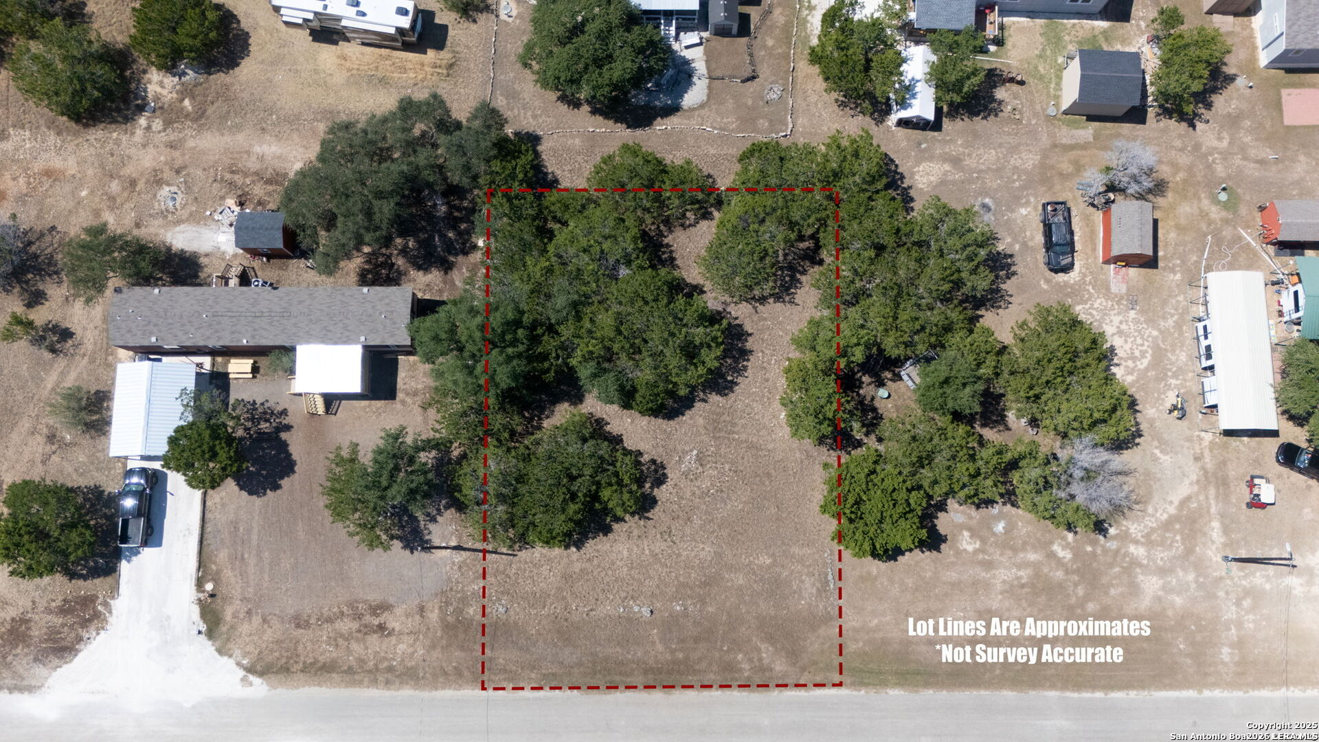194 LOT 83 PR 1516, ,  78003 — photo 1