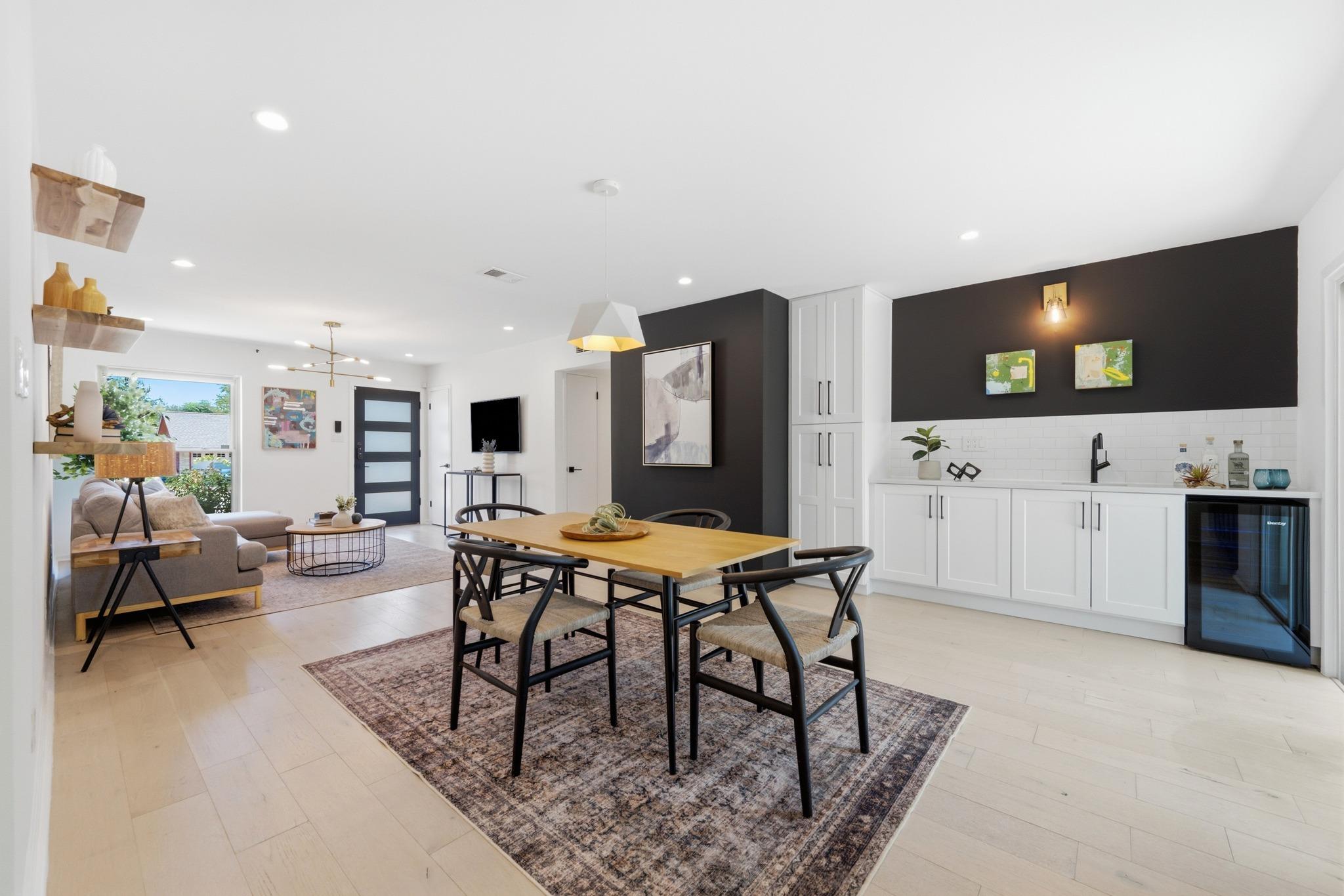 2609 Berkett Dr, Austin, TX 78745 — photo 1