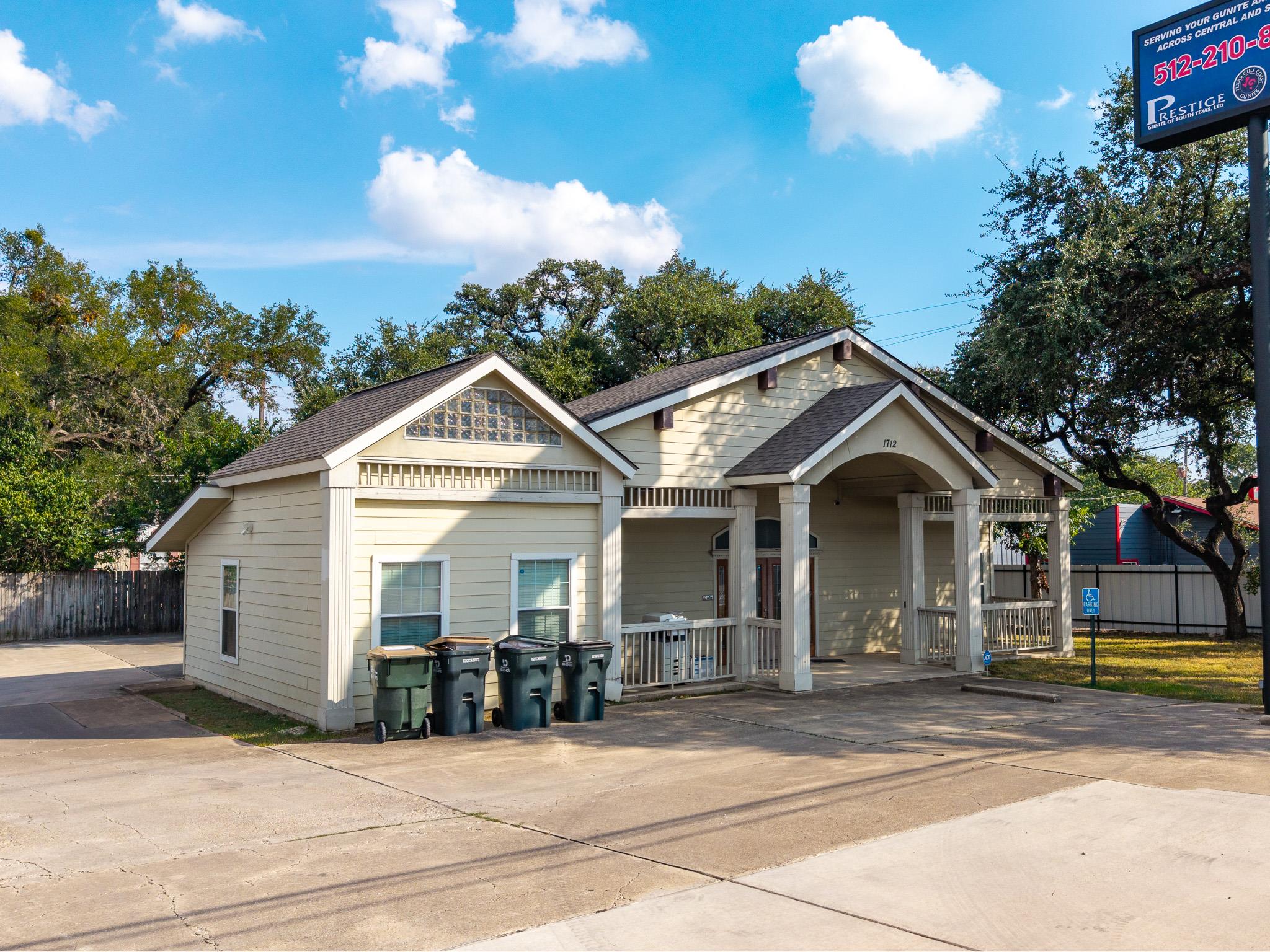 1712 Interstate 35, San Marcos, TX 78666 — photo 1