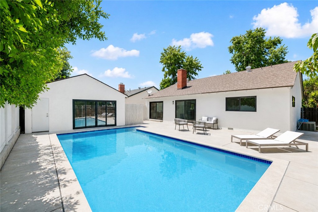 15550 Otsego Street, Encino, CA 91436 — photo 1