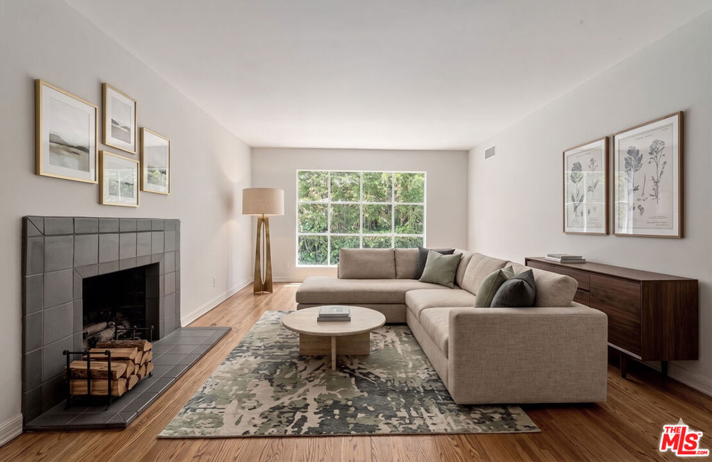 1041 Chantilly Road, Los Angeles, CA 90077 — photo 1