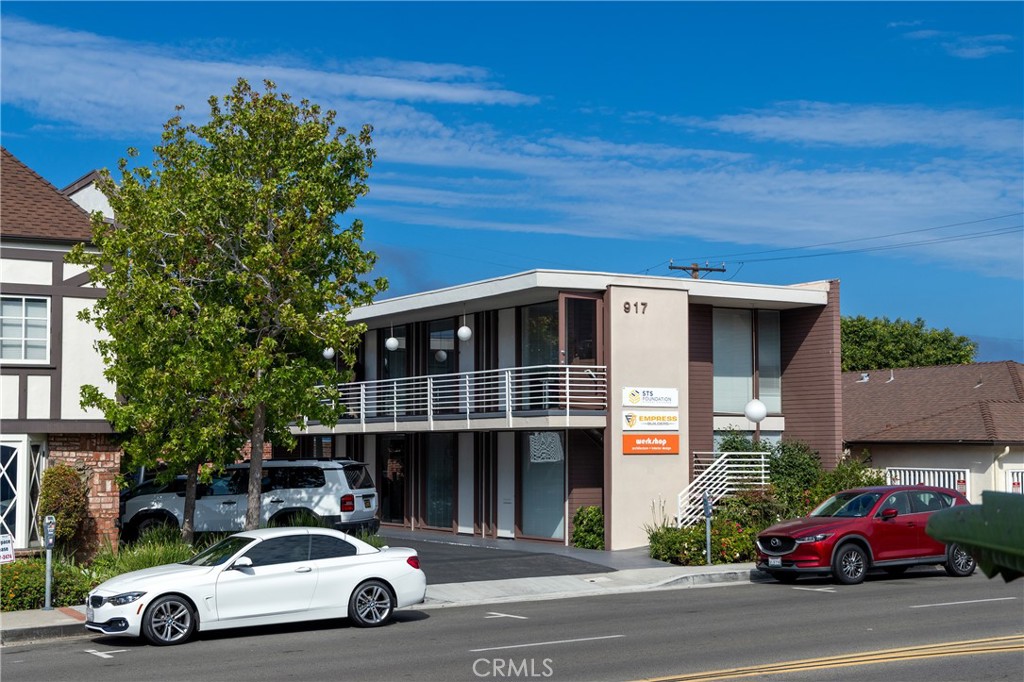 917 Glenneyre, Laguna Beach, CA 92651 — photo 1