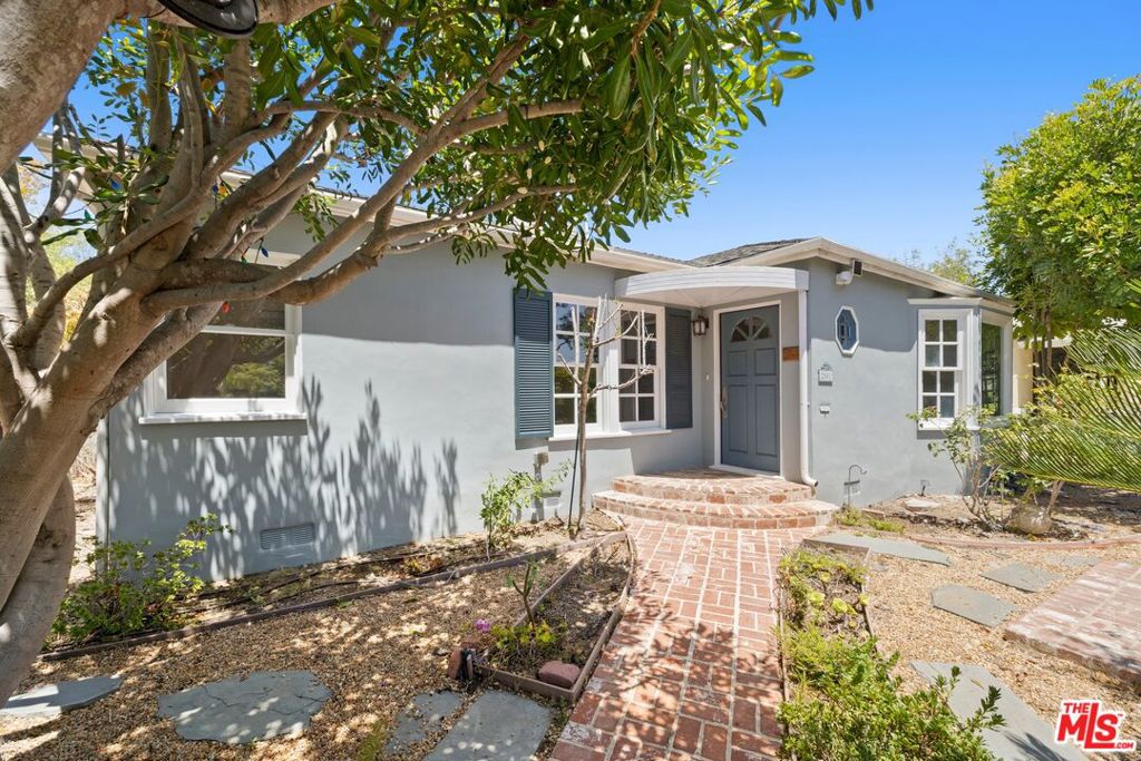 2001 Pearl Street, Santa Monica, CA 90405 — photo 1