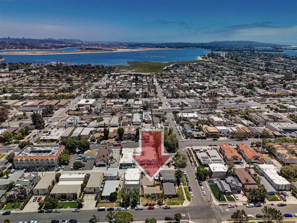 2109 11 Felspar Street, San Diego, CA 92109 — photo 1