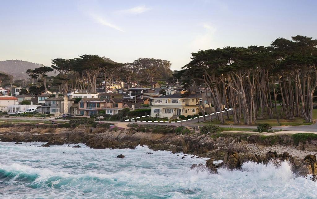 1051 Ocean View Boulevard, Pacific Grove, CA 93950 — photo 1