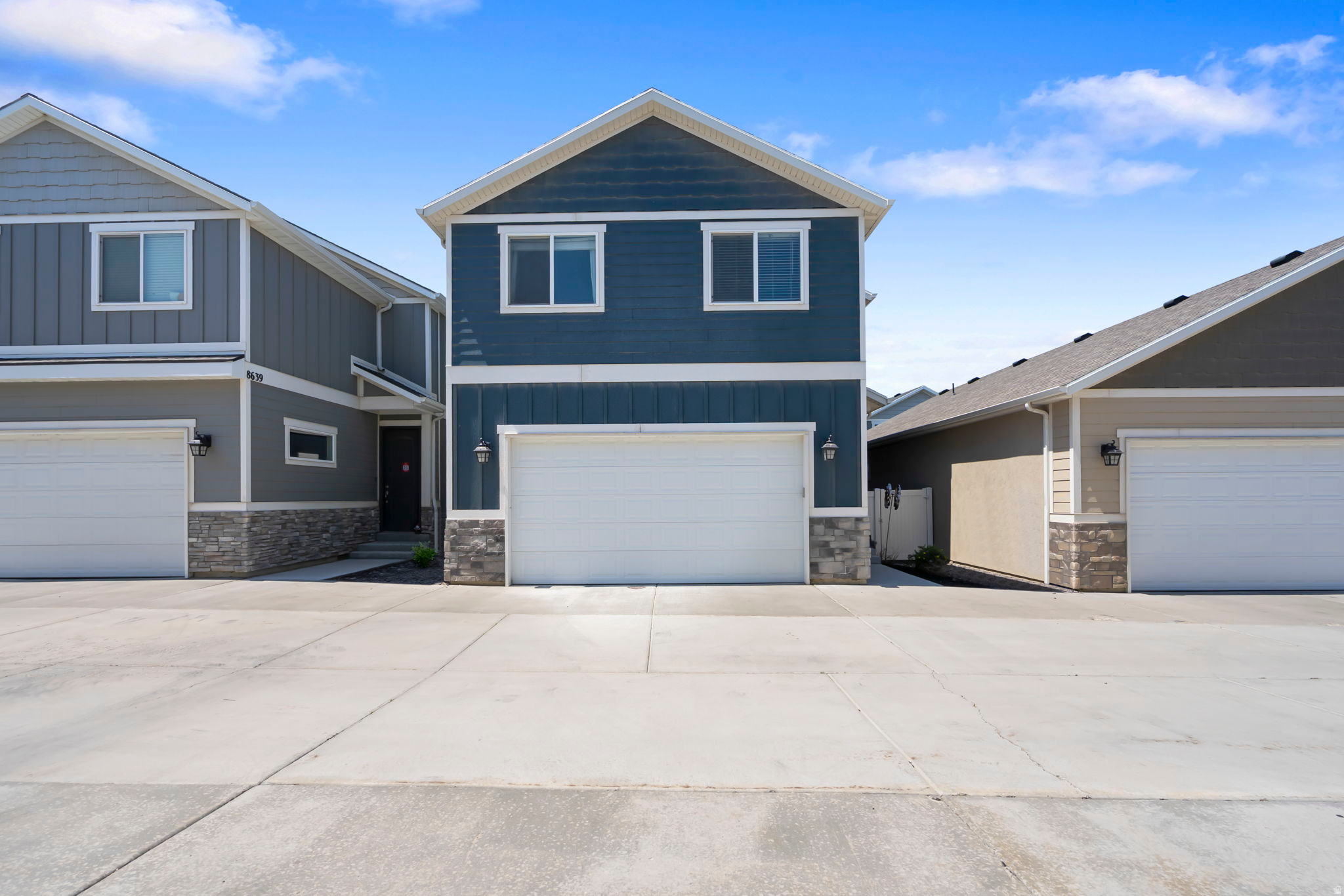 8645 N CYPRESS ALY, Eagle Mountain, UT 84005 — photo 1