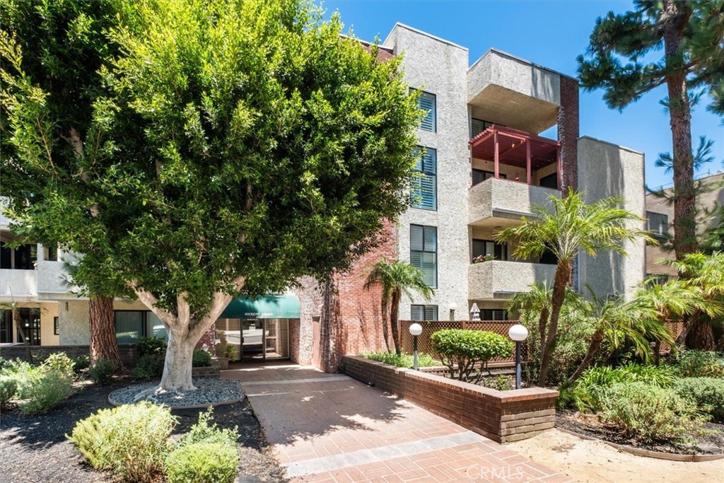 14159 Dickens Street 110, Sherman Oaks, CA 91423 — photo 1