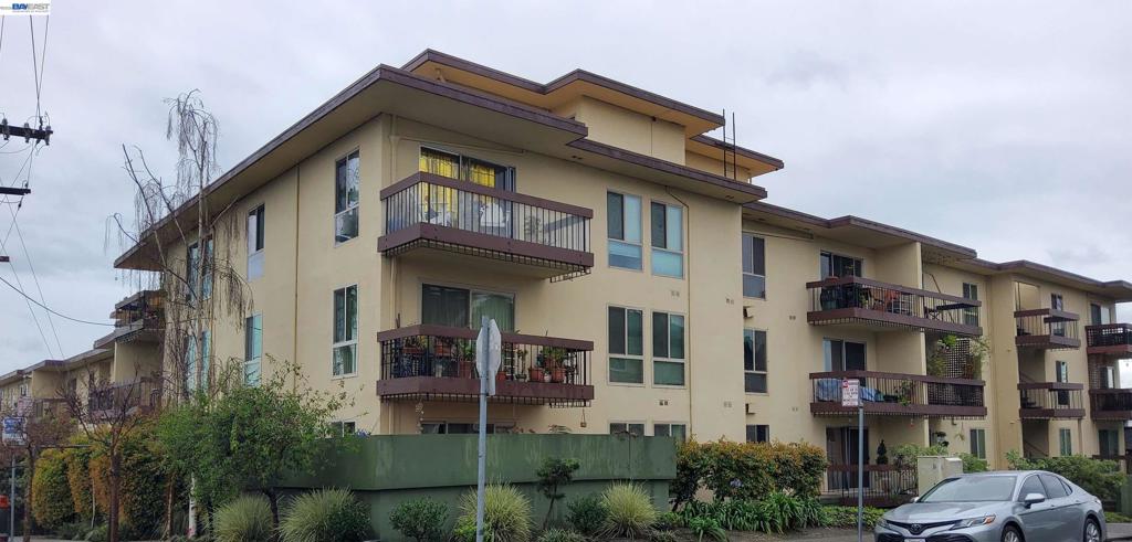 555 Jean St 528, Oakland, CA 94610 — photo 1