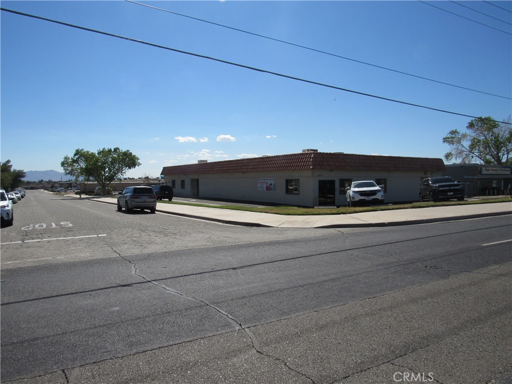 14029 Amargosa Road, Victorville, CA 92392 — photo 1