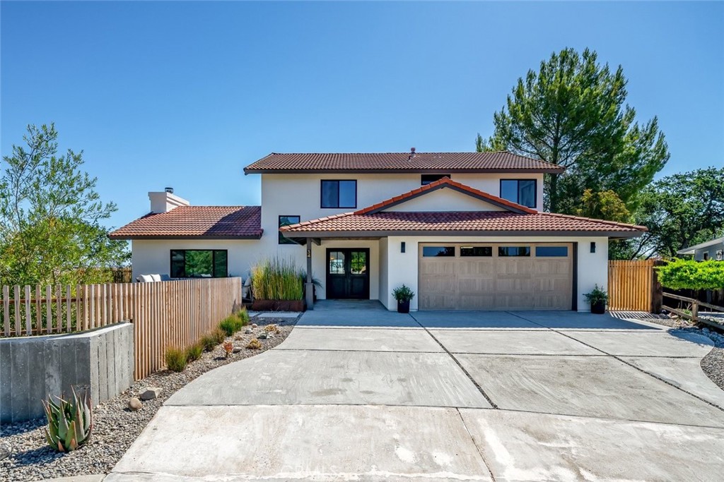 34 Terrace Hill Dr, Paso Robles, CA 93446 — photo 1