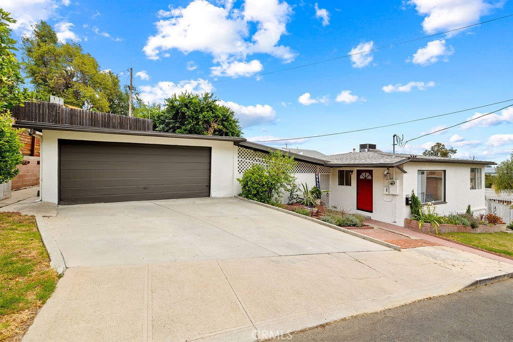 2012 Barnett, Los Angeles, CA 90032 — photo 1