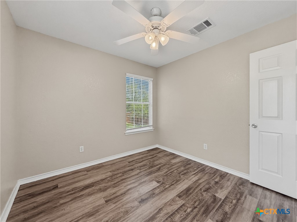 125 Barton, San Marcos, TX 78666 — photo 1