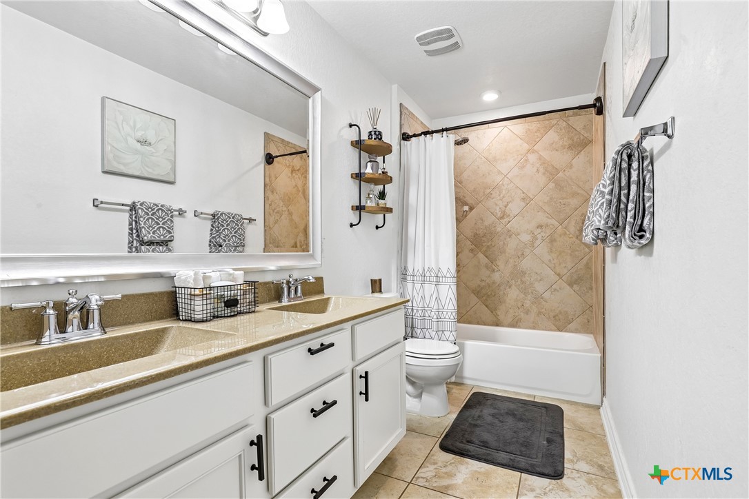 3869 Legend Hill, New Braunfels, TX 78130 — photo 1